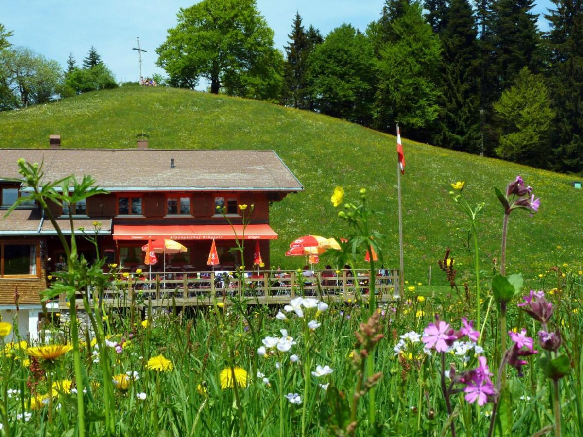 Hotel Alpengasthof Brüggele Alberschwende Exterior foto